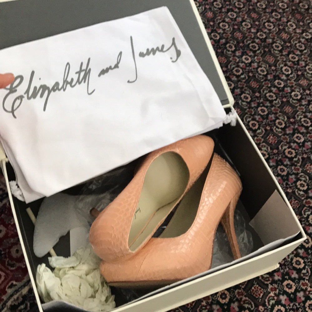 NITB authentic snakeskin pumps 7.5